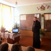 2 квітня 2015 року Божого в одній з бібліотек міста Полтави була представлена Великопосна екологічна ініціатива 
